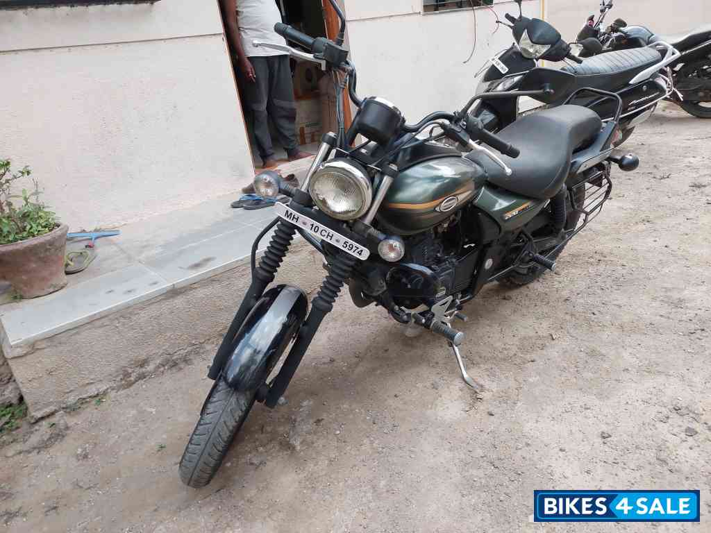 Army Green Bajaj Avenger Street 220