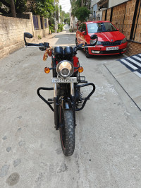 Red Royal Enfield Thunderbird X 350