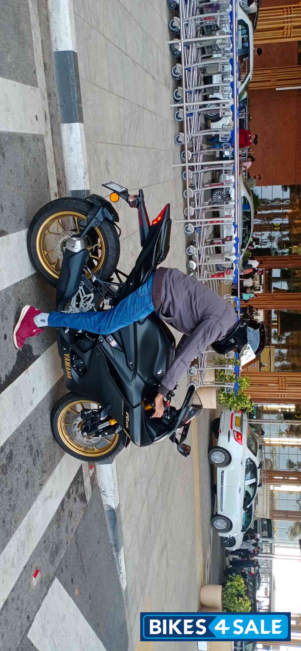 Yamaha R15 V4 Yamaha R15 V4