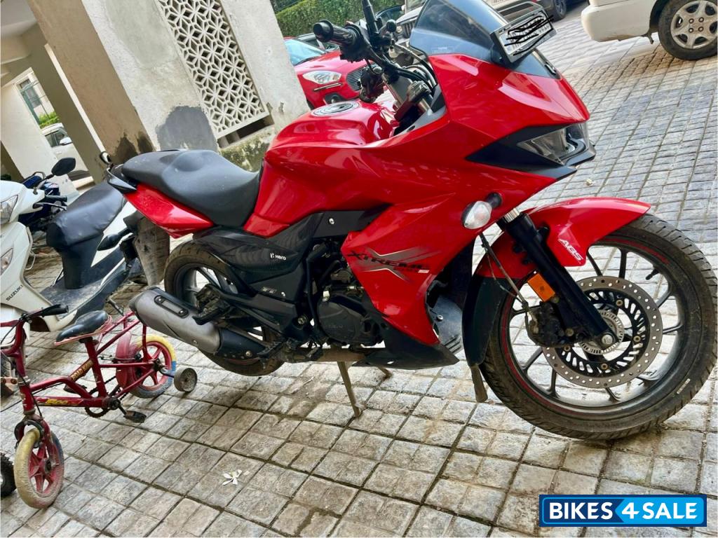 Red Hero Xtreme 200S BS6