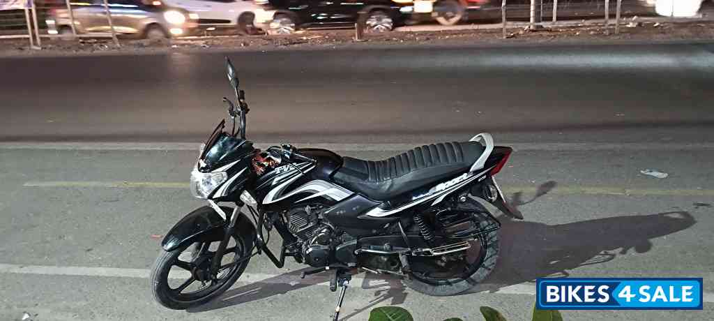 Black TVS Sport Black TVS Sport