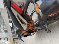 White/black KTM RC 200