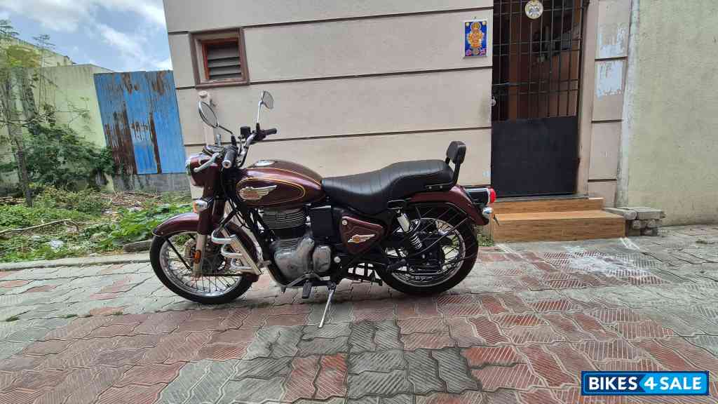Standard Maroon Royal Enfield 2023 Bullet 350