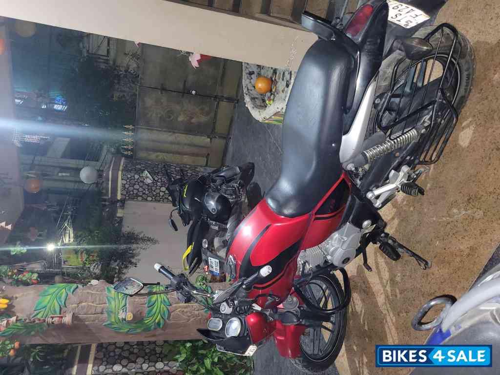 Cock Tak Wine Red Bajaj V15 Cock Tak Wine Red Bajaj V15