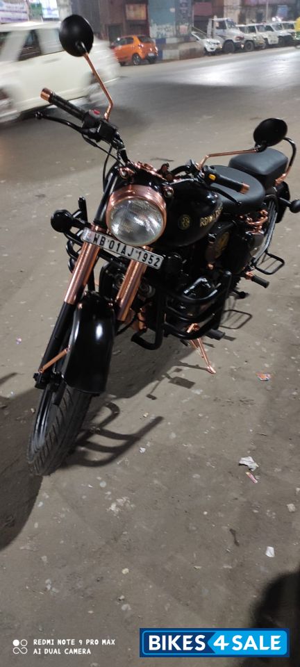 Black Royal Enfield Classic 350