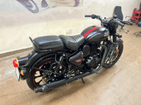 Royal Enfield Classic Stealth Black
