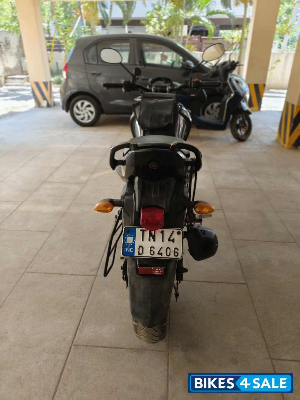 Red & Black Yamaha FZ16