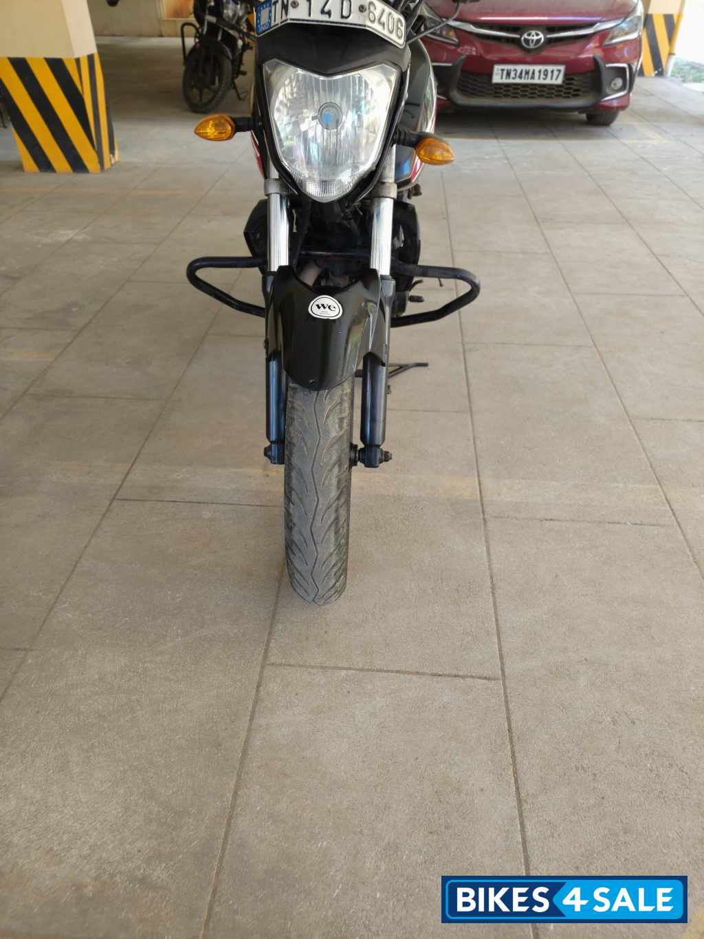 Red & Black Yamaha FZ16