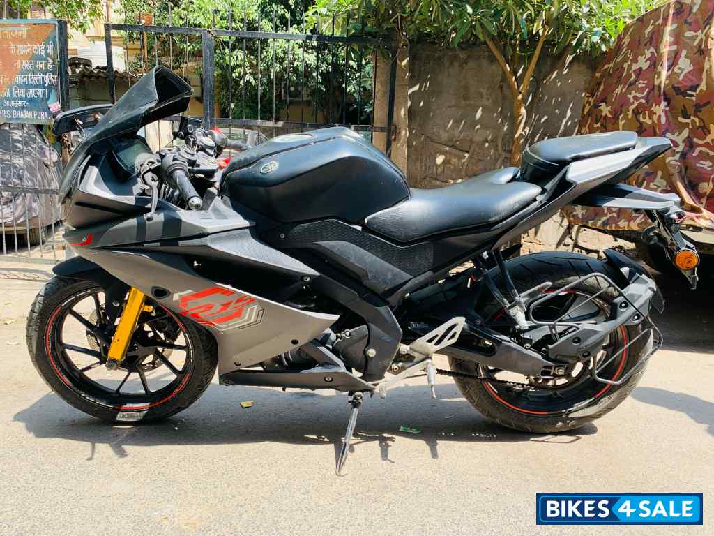 Yamaha YZF R15 V3