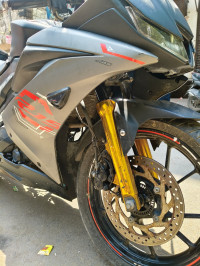Yamaha YZF R15 V3