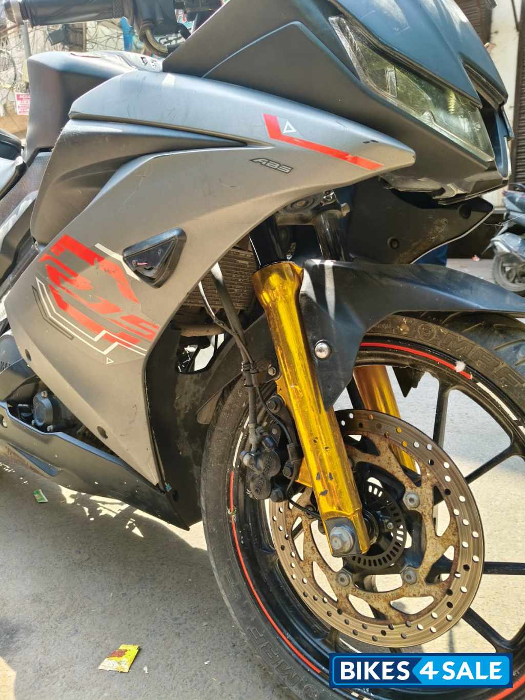 Yamaha YZF R15 V3