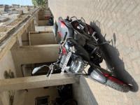 Black-red TVS Apache RTR 160 4V BS6