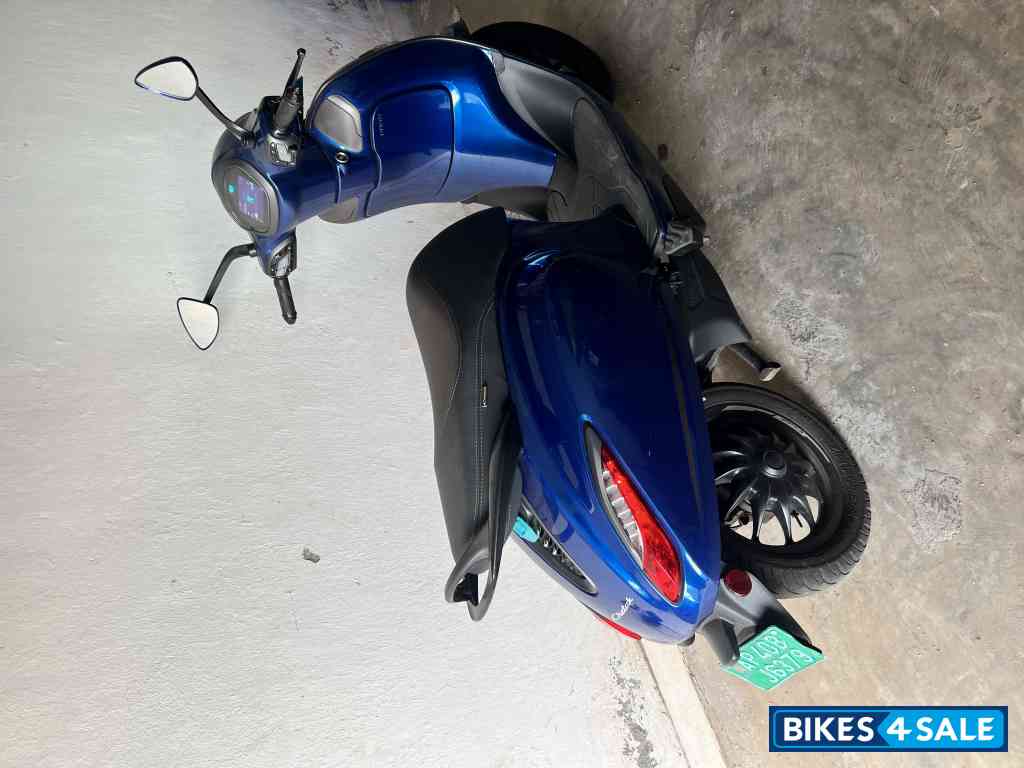 Bajaj Chetak Premium Tecpac