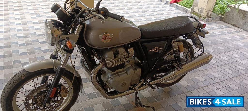 Royal Enfield Interceptor 650 Twin