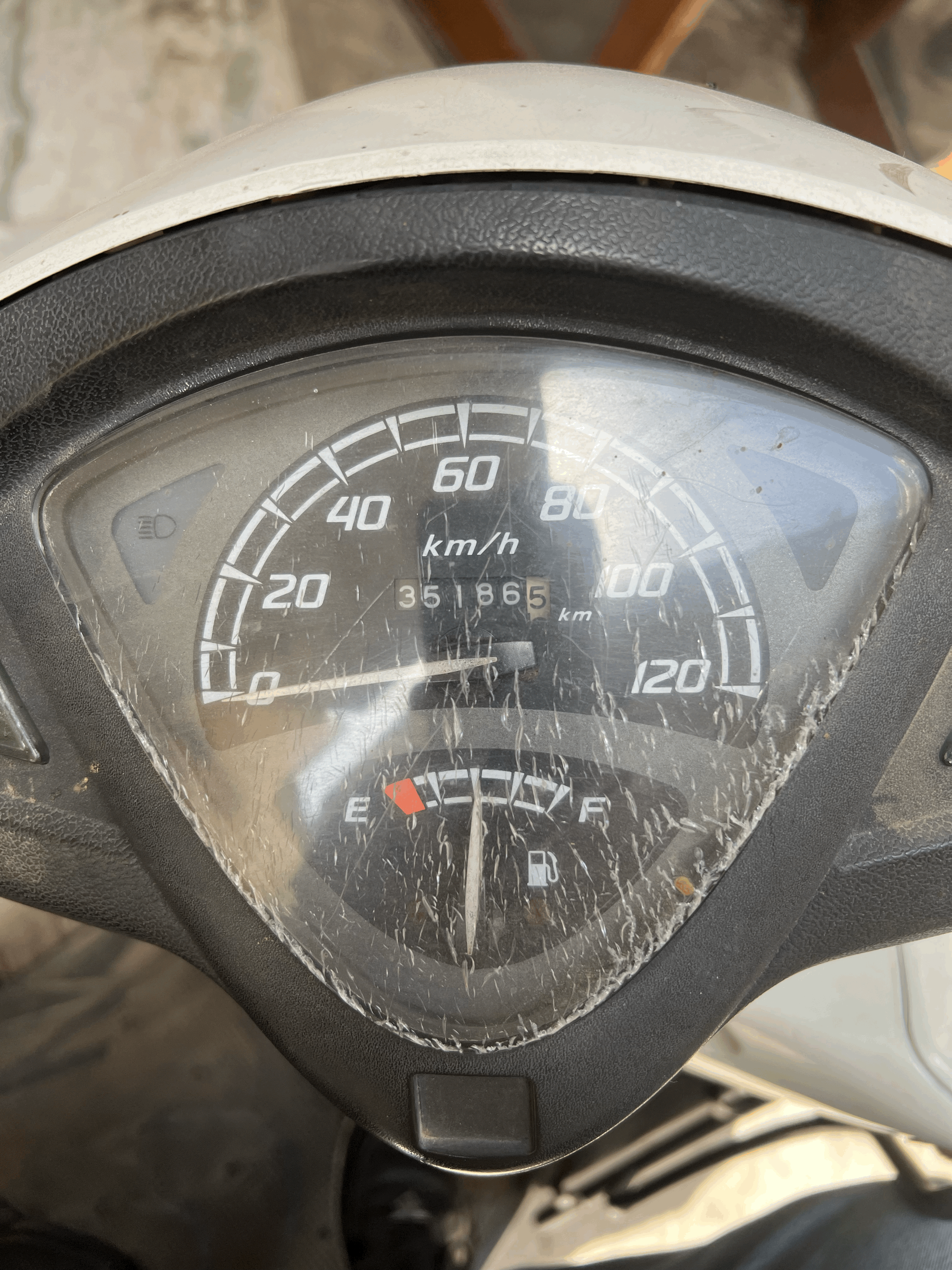 Pswhite Honda Aviator