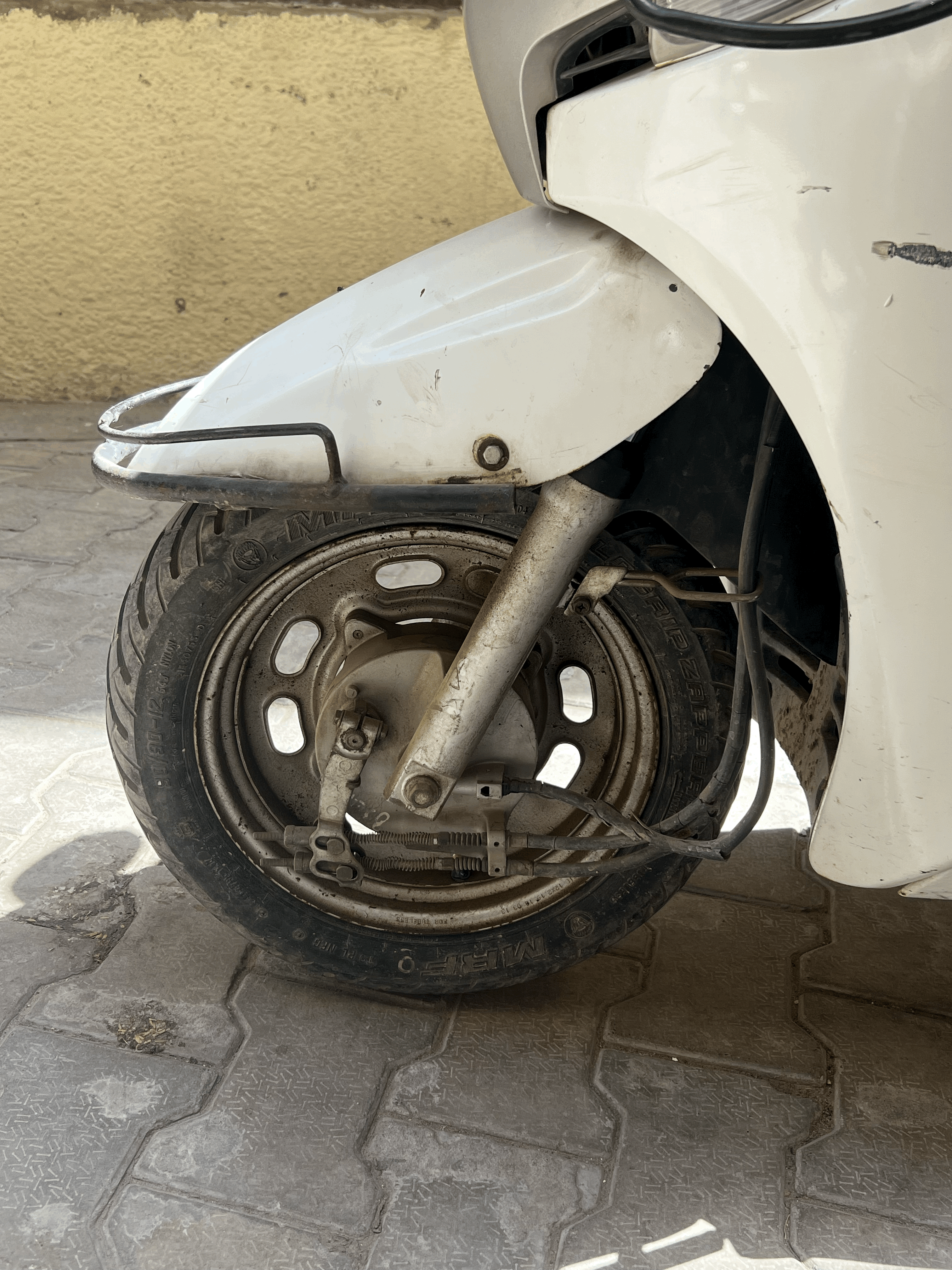 Pswhite Honda Aviator