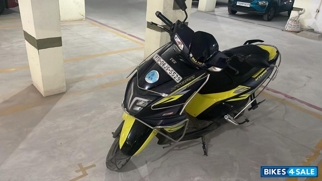 Green TVS NTORQ 125 XT