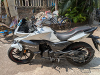 Hero Xtreme 200S BS6