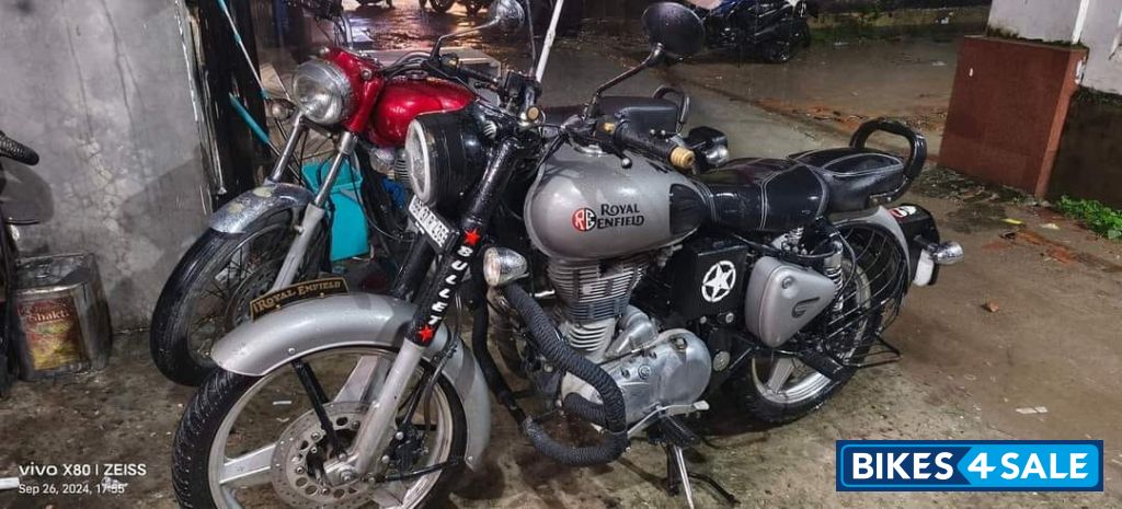 Royal Enfield Classic Gunmetal Grey