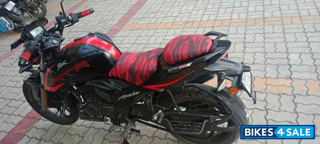 Red & Black TVS Apache RTR 200 4V Race Edition 2.0