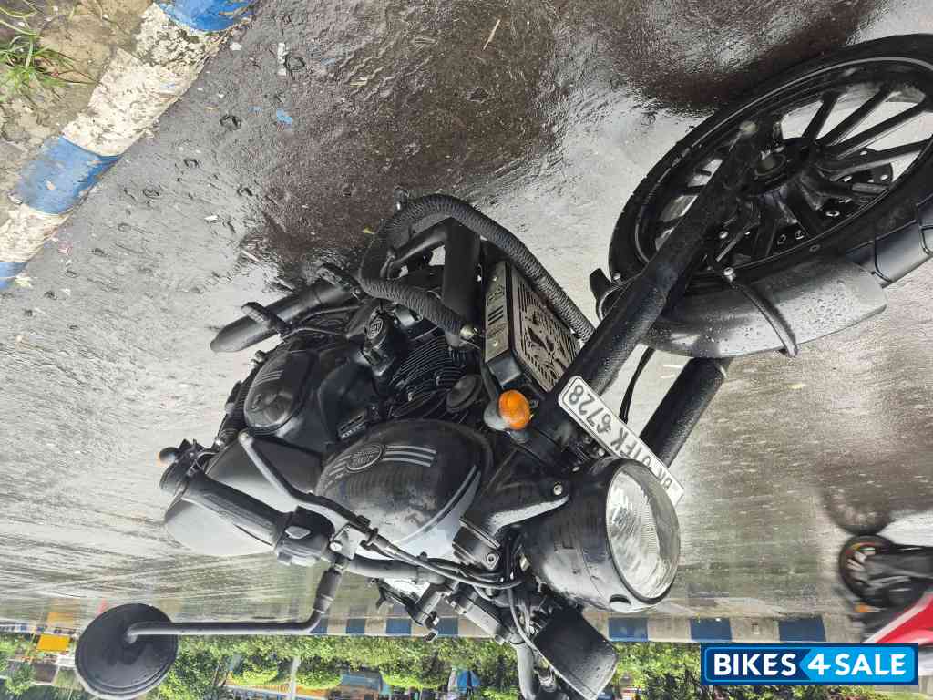 Black Jawa forty two BS6