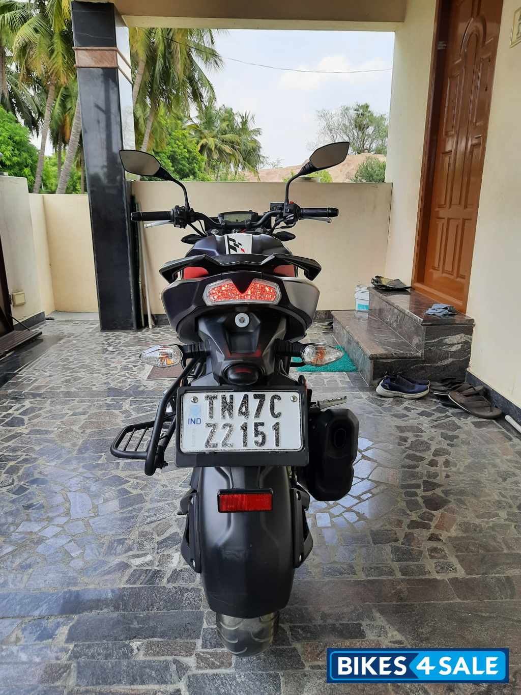 Lighting Blue TVS Apache RTR 160 4V 2024