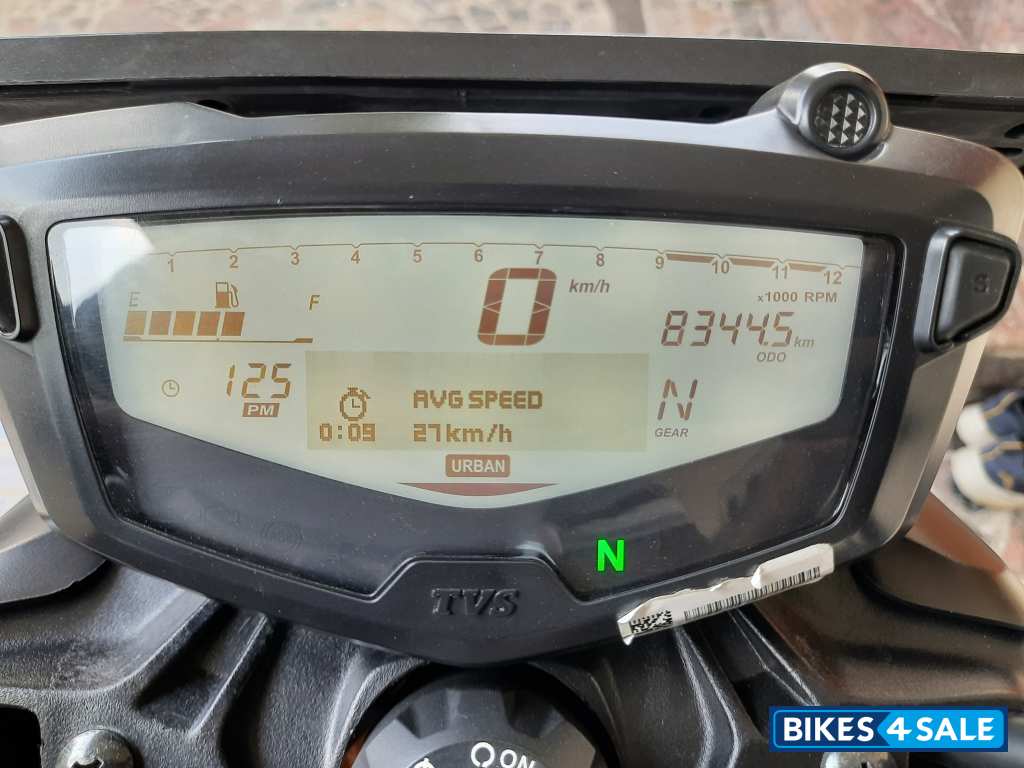 Lighting Blue TVS Apache RTR 160 4V 2024