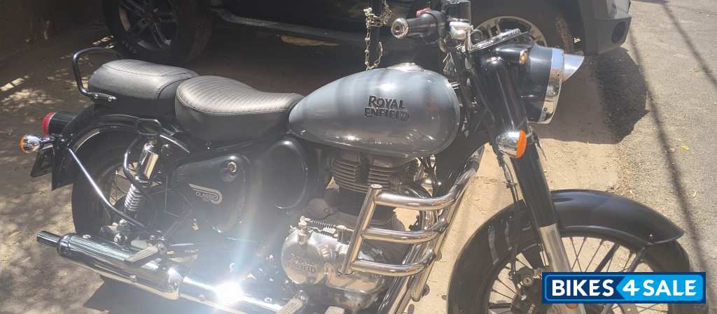 Redditch Grey Royal Enfield Classic 350 Redditch Blue