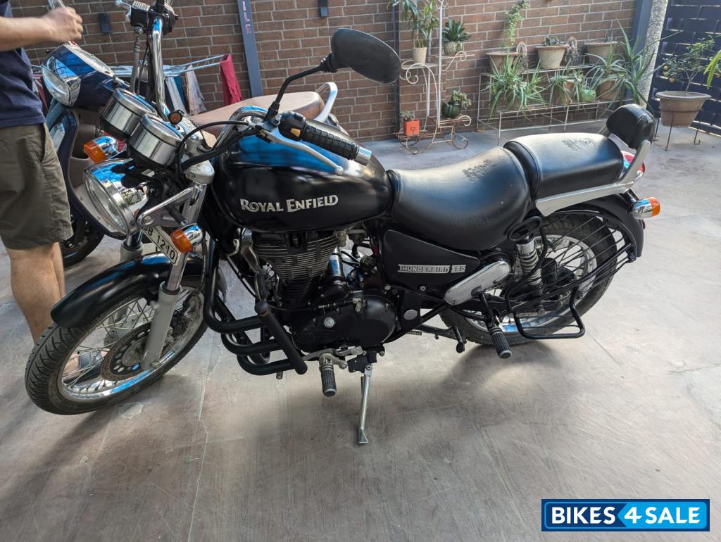 Stone Royal Enfield Thunderbird 350
