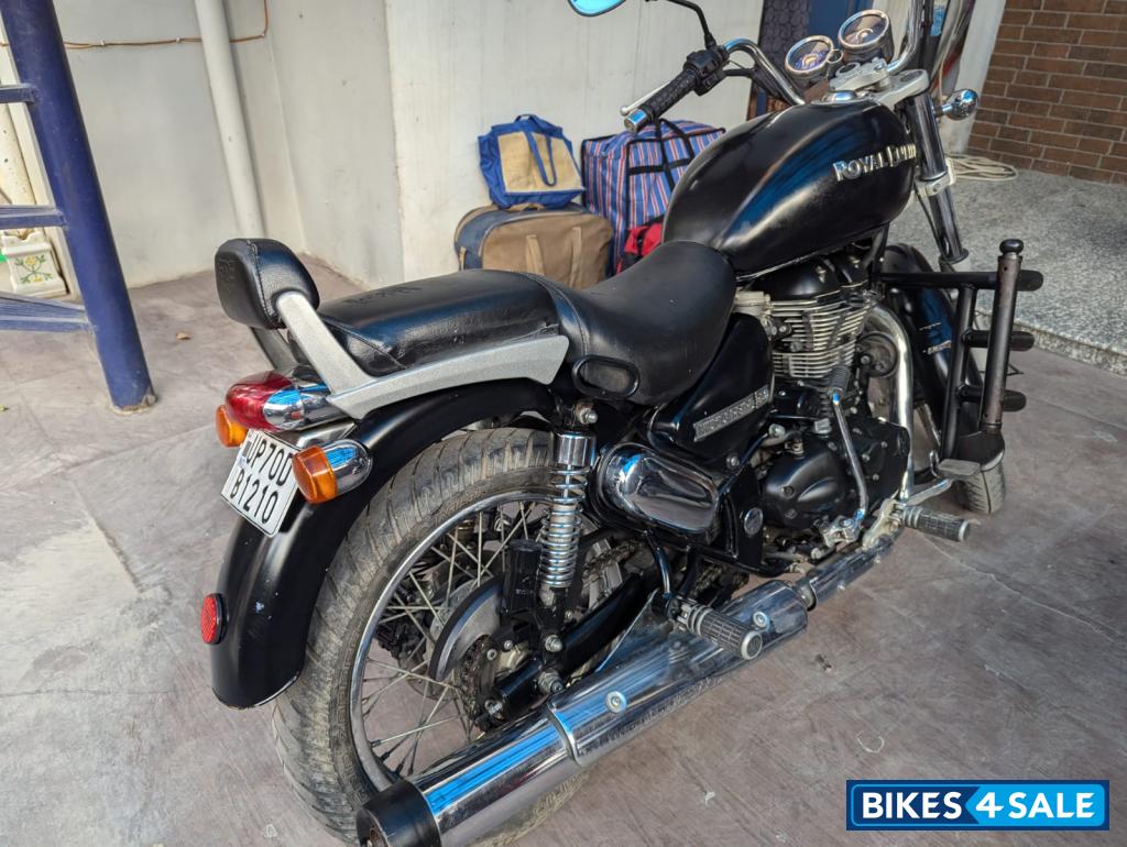 Stone Royal Enfield Thunderbird 350