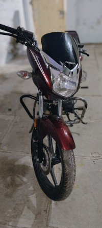 Maroon Honda Shine 125 Disc