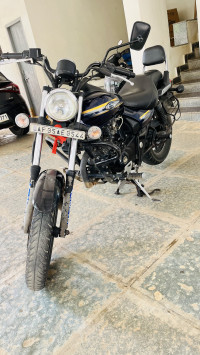 Navy Blue Bajaj Avenger Street 150