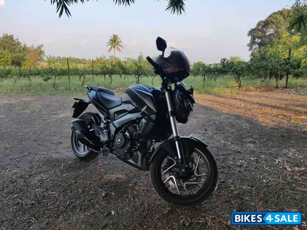 Charcoal Black Bajaj Dominar 400