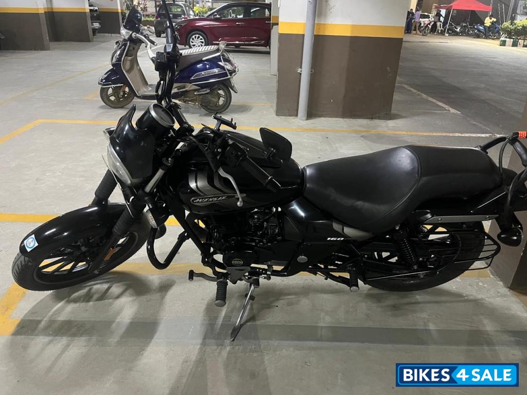 Bajaj Avenger Street 160