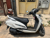 Pearl White Honda Activa 125 BS6
