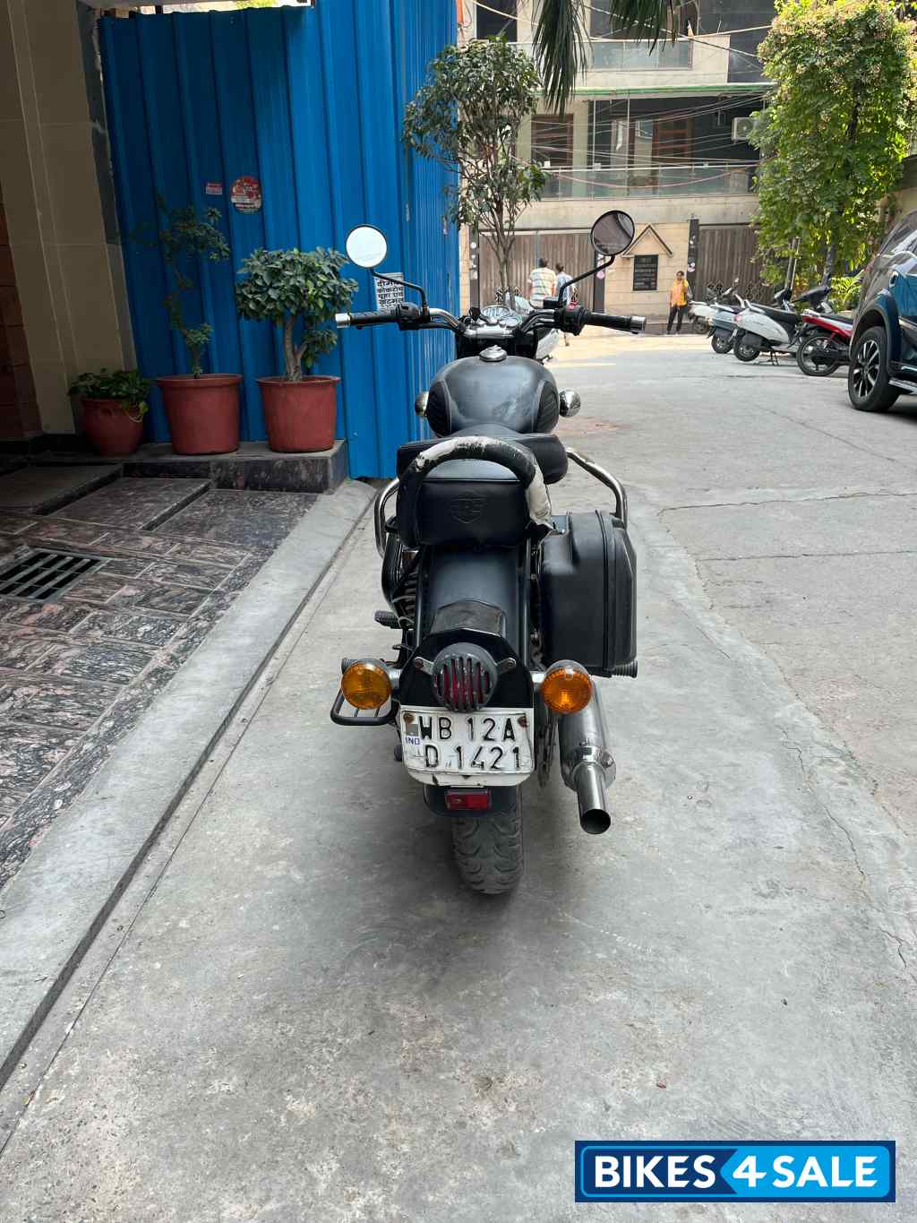 Black Royal Enfield Classic 350