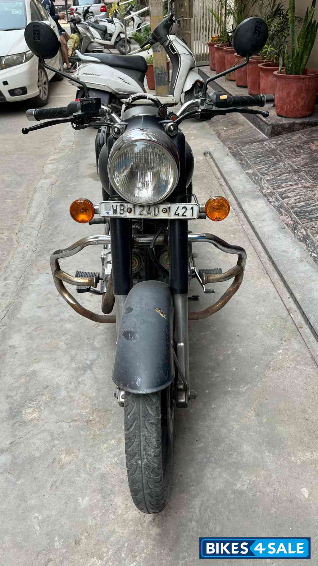 Black Royal Enfield Classic 350