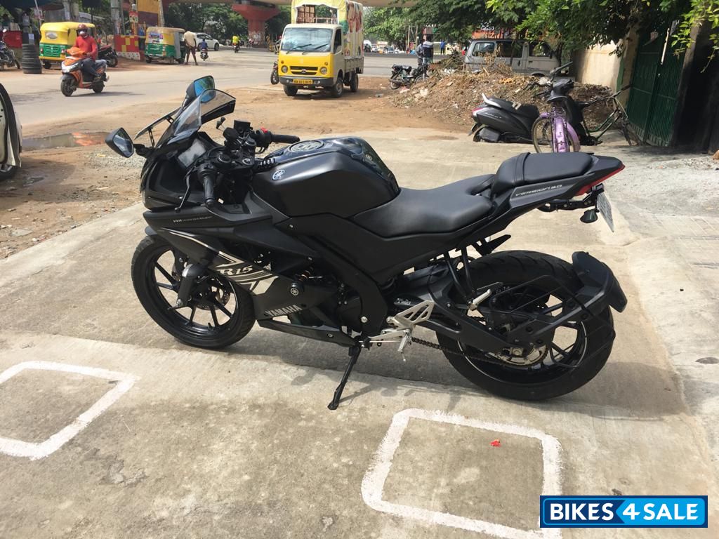 Yamaha YZF R15 V3