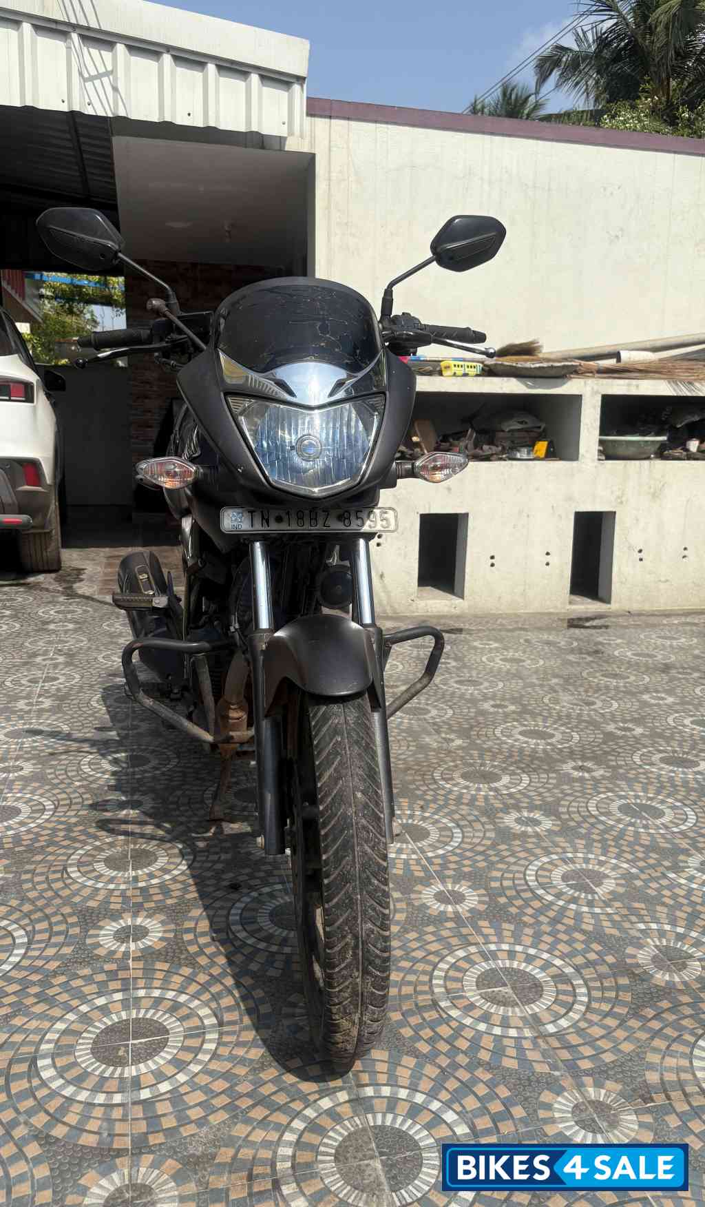 Grey Honda Unicorn 160 BS6