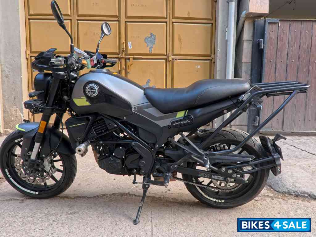 Benelli Leoncino 250