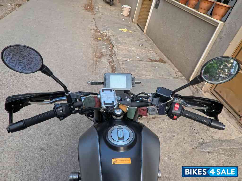 Benelli Leoncino 250