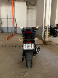 Blue Suzuki Gixxer SF