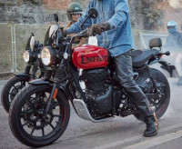 Rebel Red Royal Enfield Hunter 350 Metro