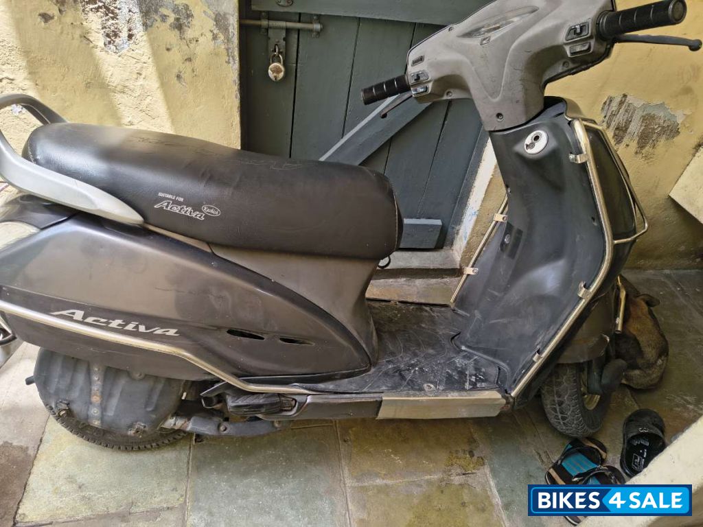 Grey Honda Activa