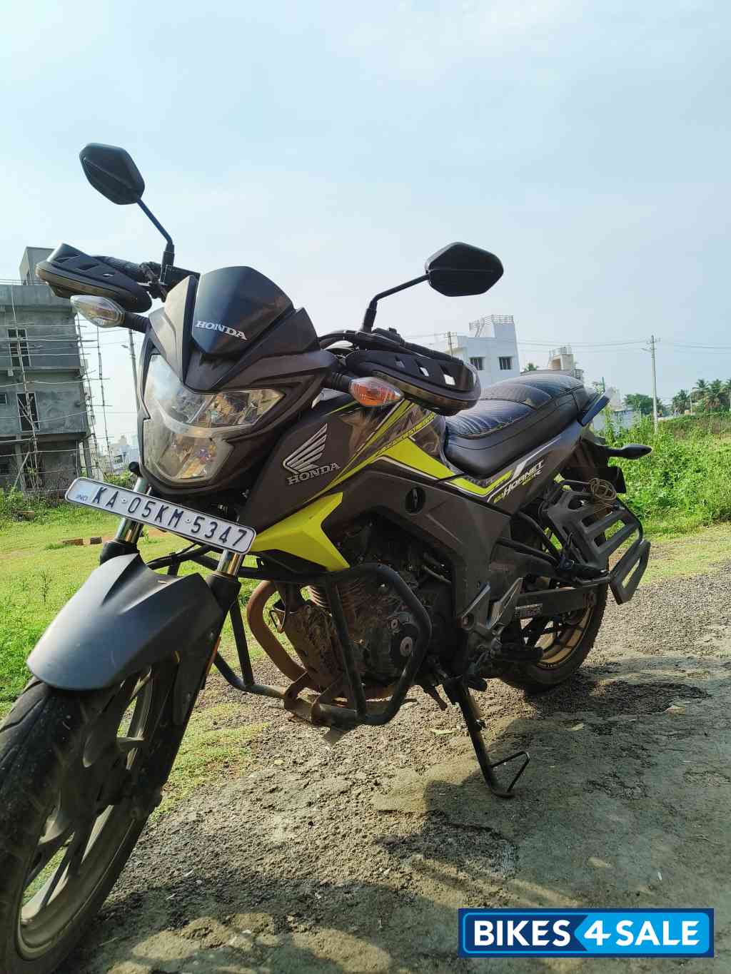 Honda CB Hornet 160R ABS