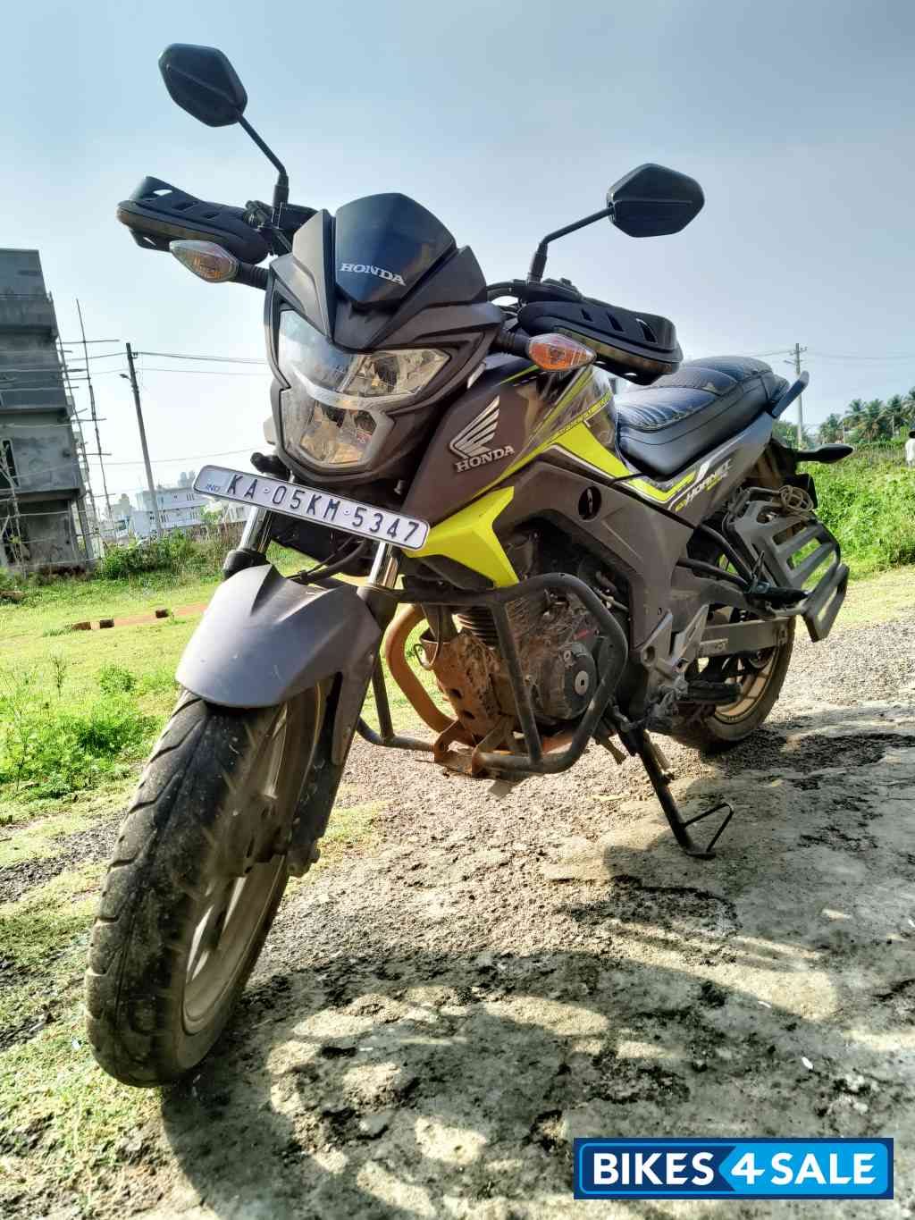 Honda CB Hornet 160R ABS