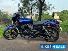 Blue Harley Davidson Street 750