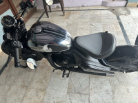 Jawa 42 Bobber Black Mirror