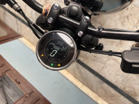 Jawa 42 Bobber Black Mirror