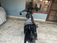 Jawa 42 Bobber Black Mirror